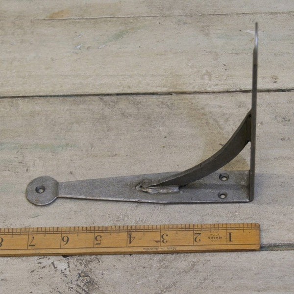 Pair of Antique Cast Iron Penny End Gallows Shelf Brackets - 175mm x 175mm