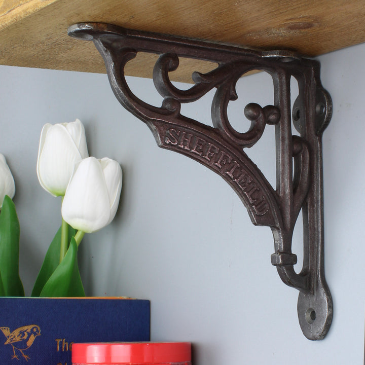 Pair of Antique Cast Iron Sheffield Shelf Brackets - 150mm x 150mm