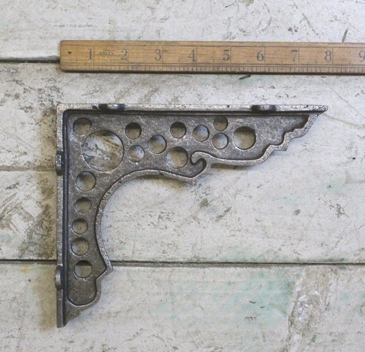 Pair of Antique Cast Iron Circles Shelf Brackets - 200mm x 170mm