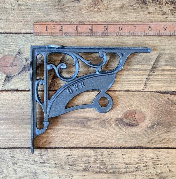 Pair of Antique Cast Iron GWR Shelf Brackets with 15mm Rod Hole - 180mm x 205mm