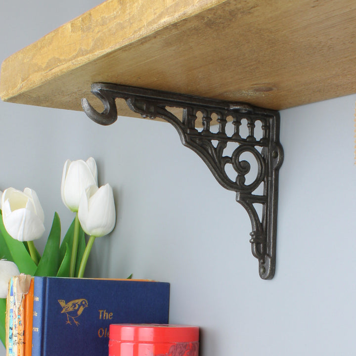 Pair of Antique Cast Iron Roman Shelf Brackets - 150mm x 130mm