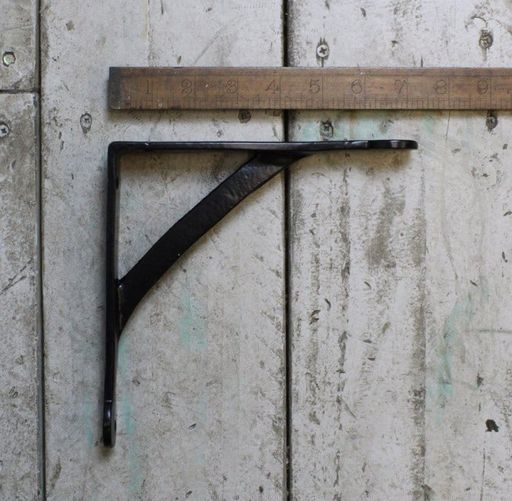 Pair of Cast Iron Penny End Gallows Shelf Brackets in an Epoxy Black Finish - 175mm x 175mm